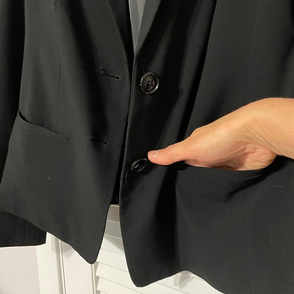 Dana Buchman Black Blazer - Picture 2 of 7